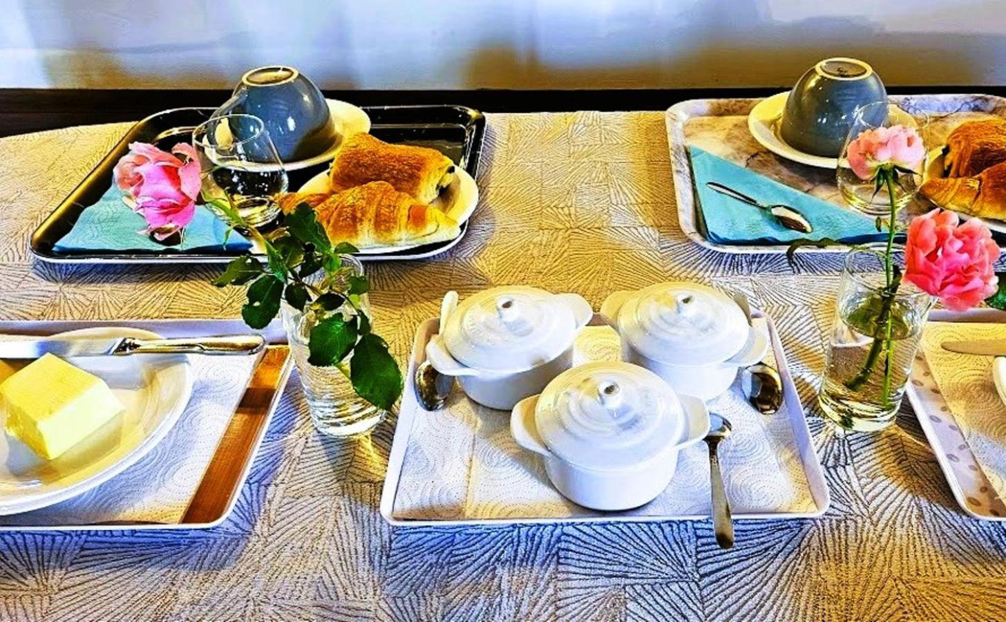 Bed and Breakfast La Grange D'Aze Екстер'єр фото